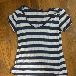 Robin K Striped V-Neck Short Sleeve Top - Navy and White